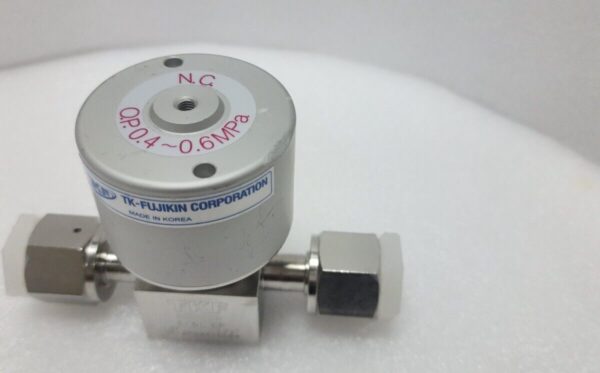 TKF TK-Fujikin Diaphragm Valve O.P. 0.4~0.6 Mpa S8PDVN-VF-C-P, N.C,Used,Kr,97053 - Image 3
