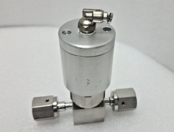 Swagelok 6LW-DPVFR4-P-C High Flow Diaphragm Valve,Used,+97089 - Image 2