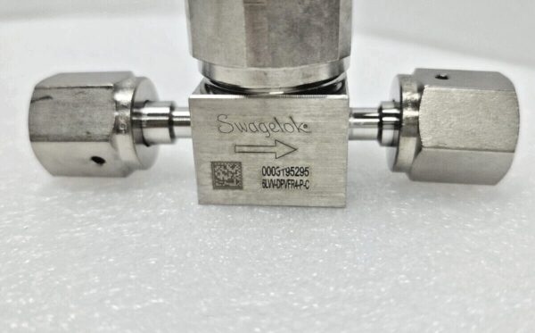 Swagelok 6LW-DPVFR4-P-C High Flow Diaphragm Valve,Used,+97089 - Image 3