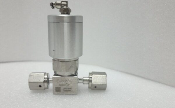 Swagelok 6LW-DPVFR4-P-C High Flow Diaphragm Valve,Used,+97089 - Image 4