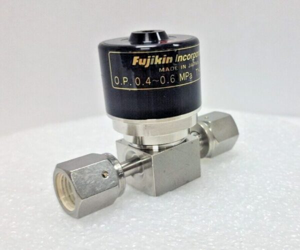 Fujikin O.P. 0.4~0.6 MPA, Type N.C. Pneumatic Valve,Used,Jp_97065 - Image 6