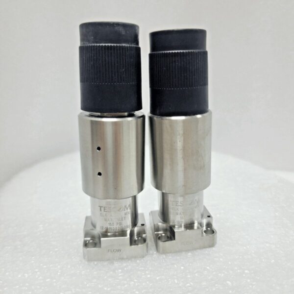 Lot of 2 Tescom ELK RIVER MN 12-1B11IGS2C-055 Regulator,Used,US +97124