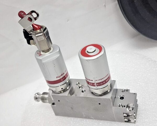 Fujikin C No. 567511 Valve Assy, O.P. 0.5~0.6MPa,Type N.C, Mat 316 L-P,Use,97032